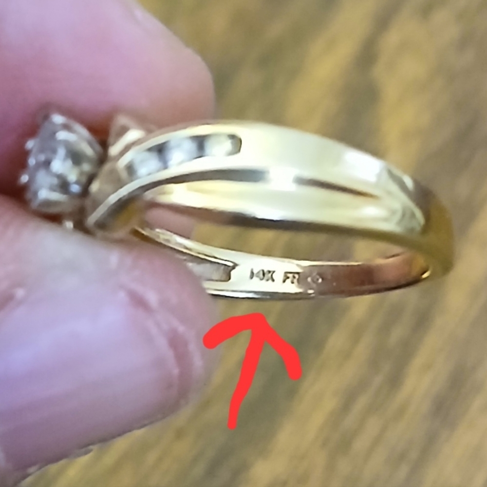 Diamond and gold wedding set - Picture 13 of 13